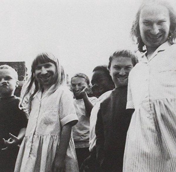 Aphex Twin - Come to daddy